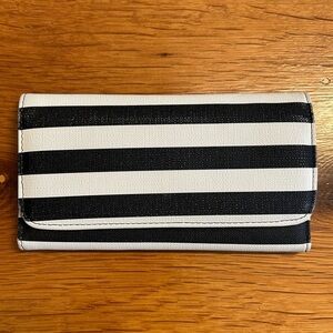 Kut From The‎ Kloth Slim Long Trifold Ladies Wallet Black White Striped